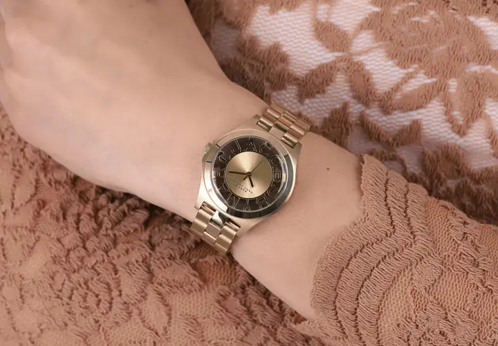 Zegarki Marc Jacobs damskie - elegancja i styl w każdym detalu