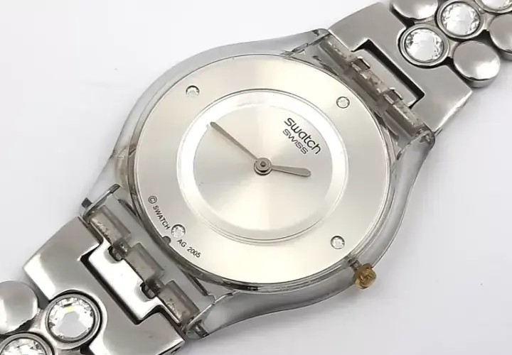 Zegarek damski Swatch srebrny - porównanie modeli i ceny