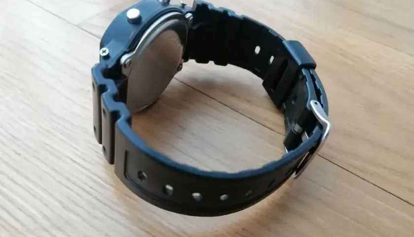 Jak znaleźć idealne zegarki męskie Casio na OLX bez przepłacania